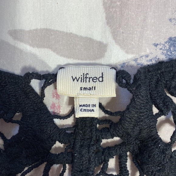 Aritzia Wilfred Sleeveless Lace Crochet Knit Top Size Small - Picture 4 of 4